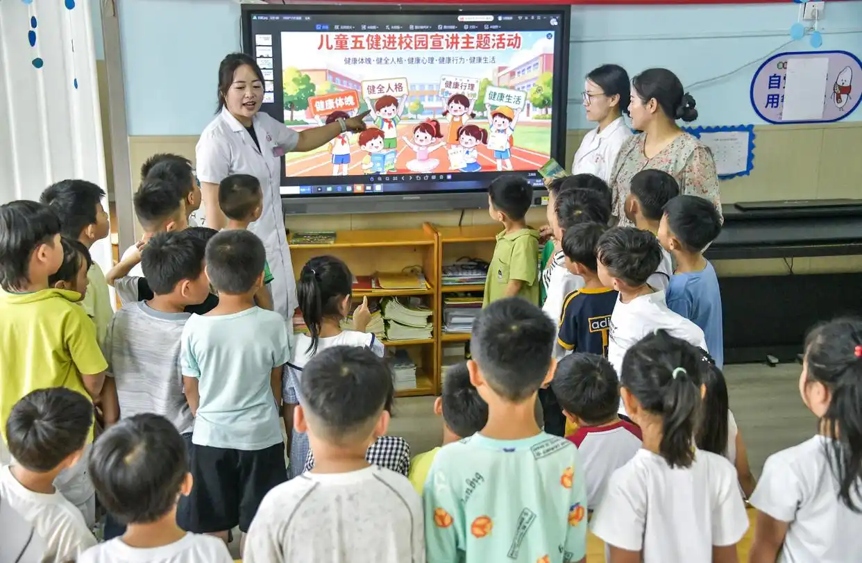 河北广平：“ 五健 ” 宣讲走进第二幼儿园